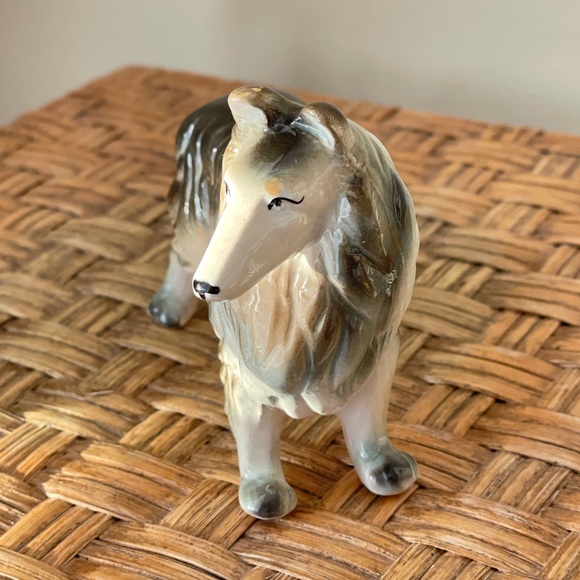 Vintage Ceramic Collie Dog Figurine - Picture 3 of 11